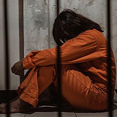 Elle a vapoté en Thaïlande, elle a fini emprisonnée !