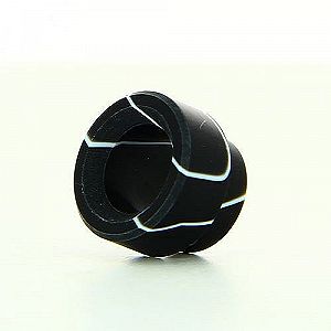 Drip Acrylic Noir 810 Kennedy-Goon 528 Drip Acrylic Noir 810 Kennedy-Goon 528